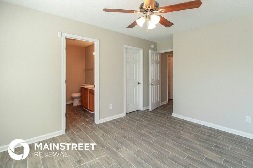 Building Photo - 3506 Throughbrook Ct