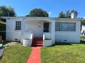Building Photo - 740 NW 31st St