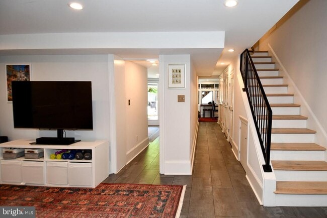 Building Photo - 3705 35th St NW