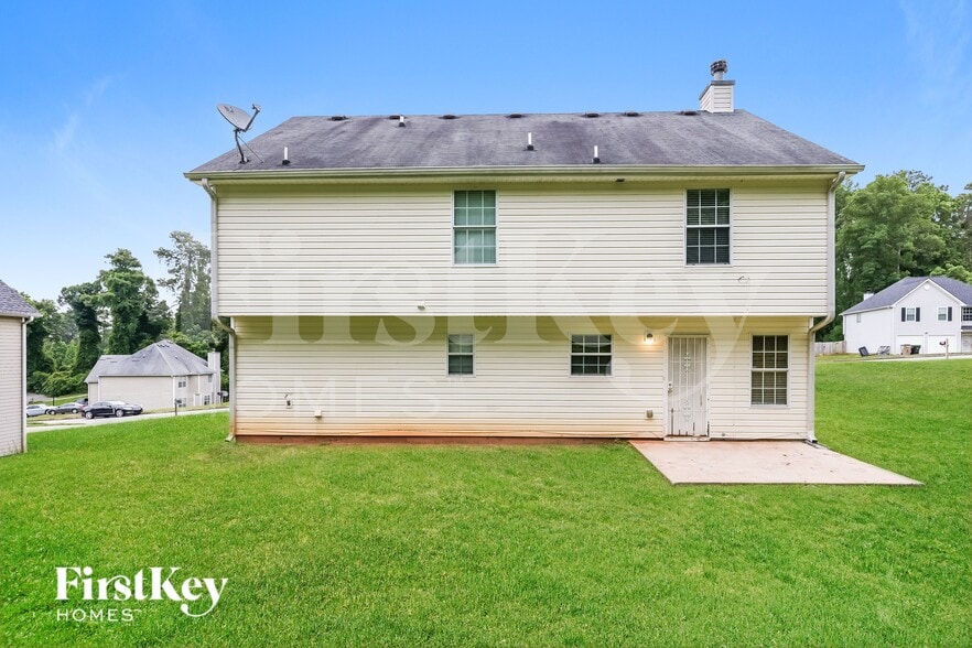 Building Photo - 4447 Chester Ln