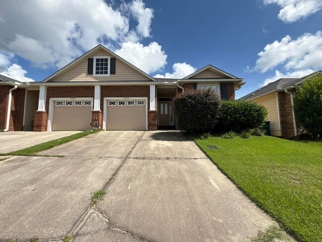 Building Photo - 5508 Hampton Woods Way