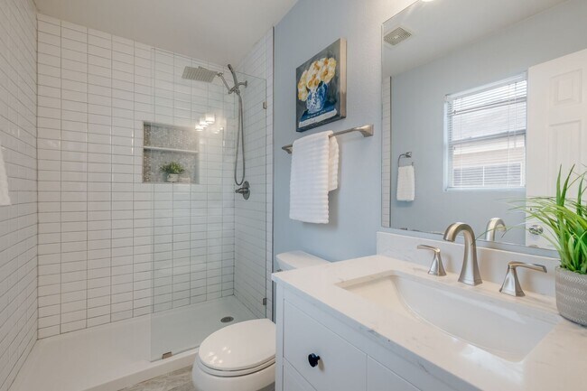 Building Photo - 25110 Orchard Acres