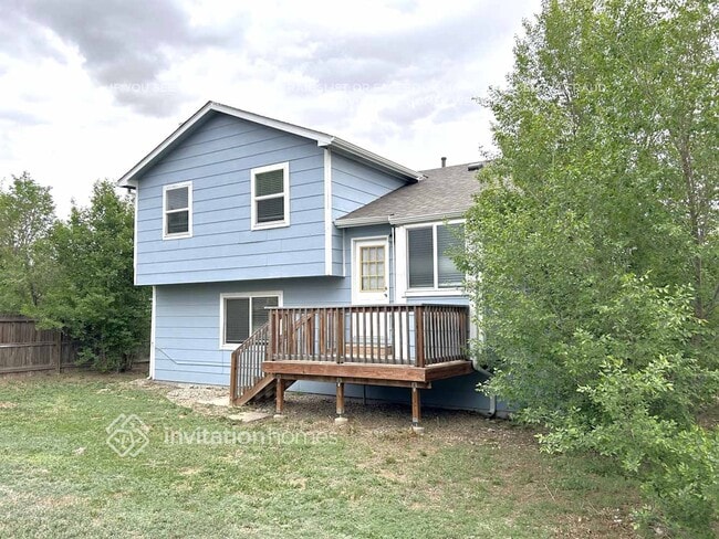 Building Photo - 899 Daffodil St