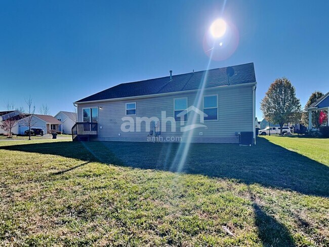 Building Photo - 3812 Wolf Creek Rd