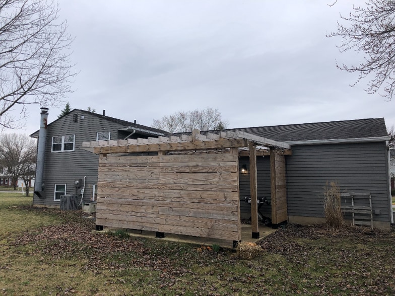 Building Photo - 8677 Canyon Cove Rd