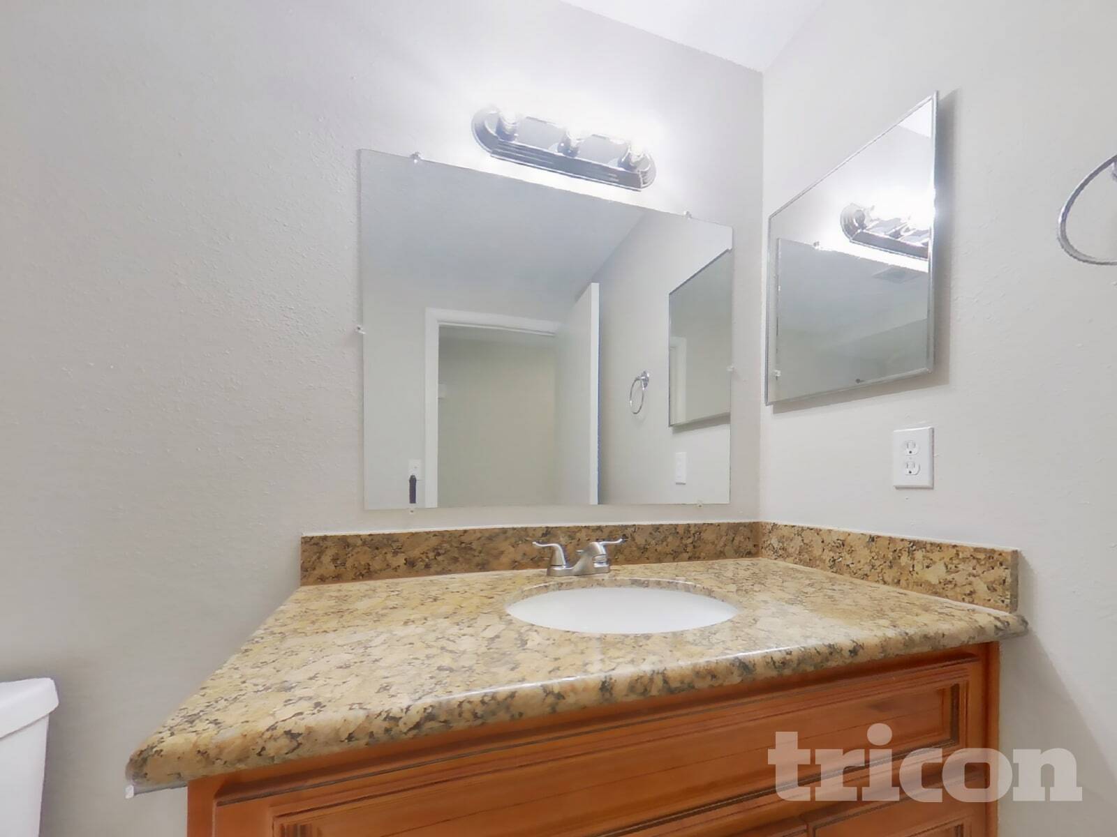 Building Photo - 3926 Cochise Terrace