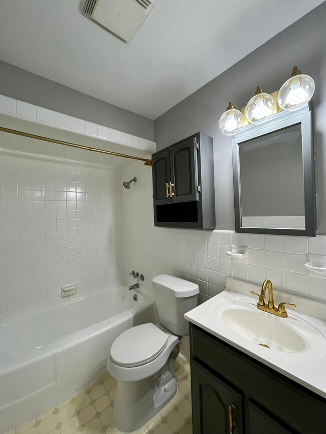 Building Photo - 3266 S Stella Ct