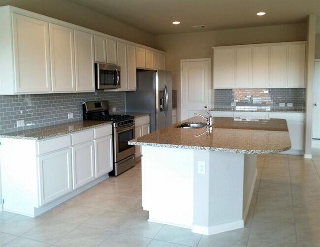 Building Photo - 1137 La Conterra Blvd