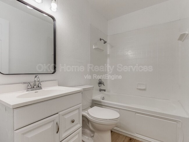 Building Photo - 4229 Del Rd