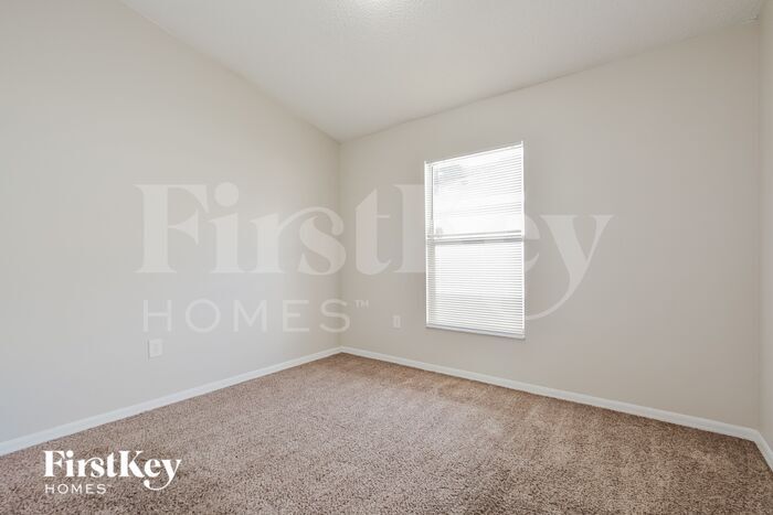 Building Photo - 7452 Little Pond Ct