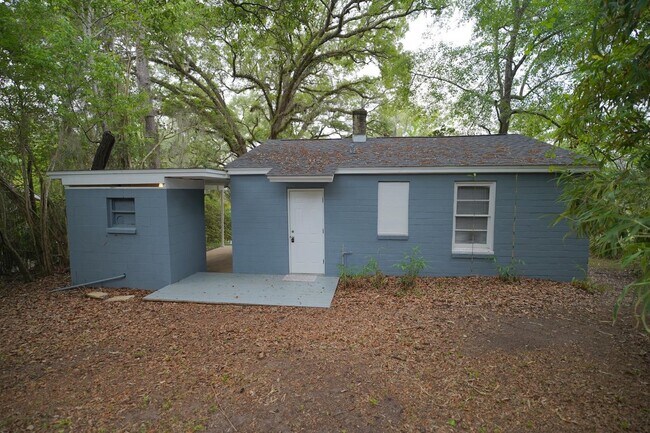 Building Photo - 1308 Coleman St