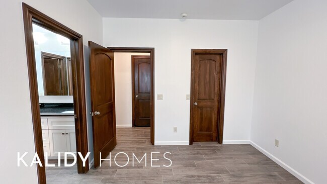Building Photo - 13504 Rock Canyon Rd