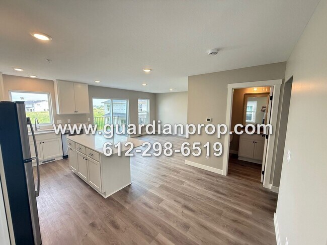 Building Photo - 8857 Granite Ct