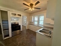 Building Photo - 3 Bed 1 Bath Single Family Home in Wausau