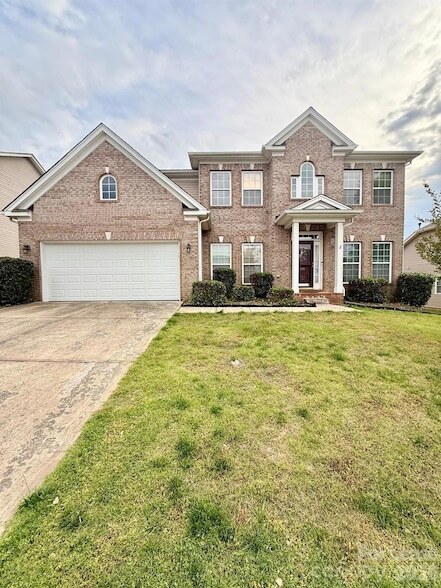 Building Photo - 13141 Wilburn Park Ln