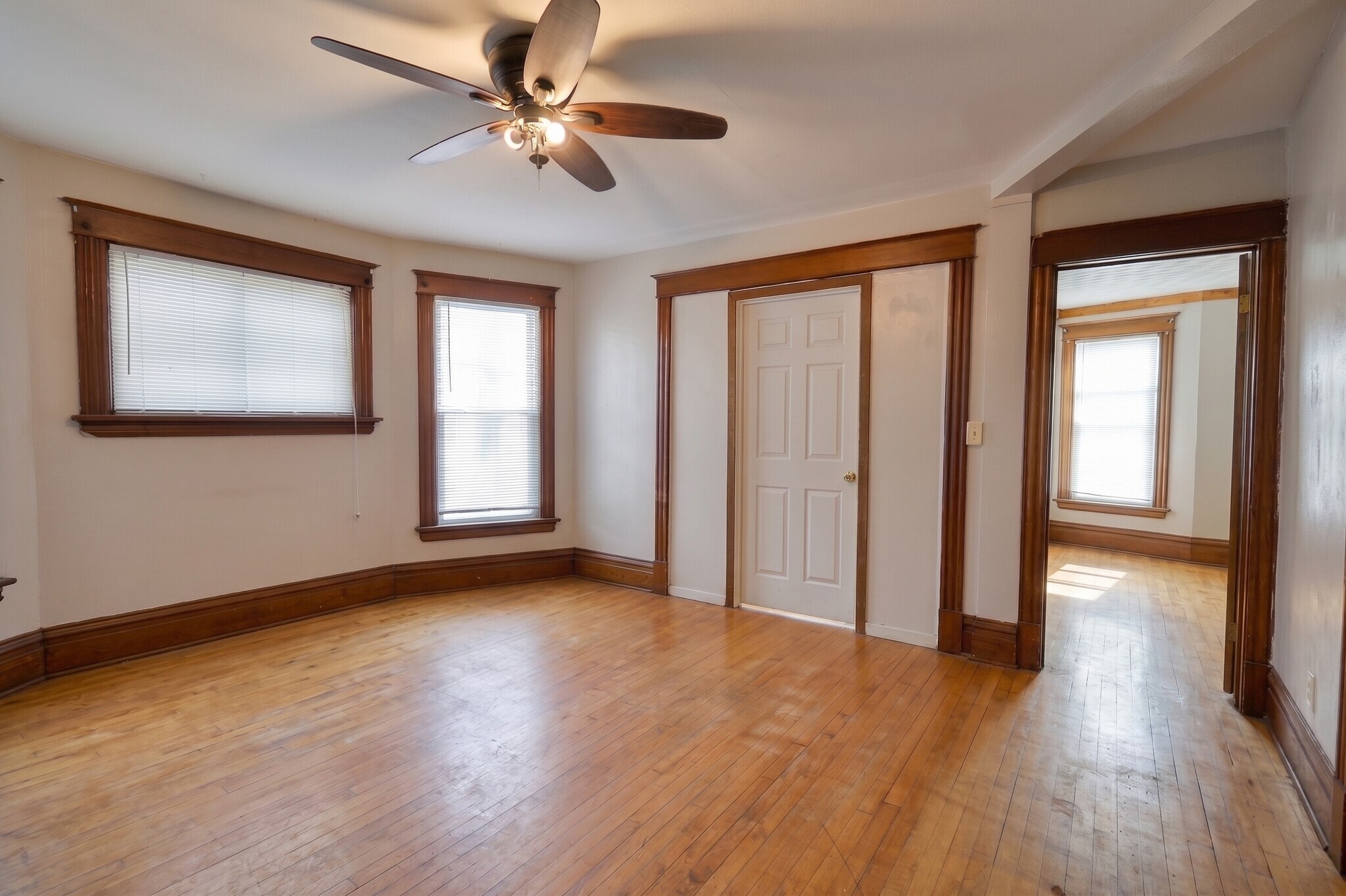 Building Photo - 508 W Mifflin St