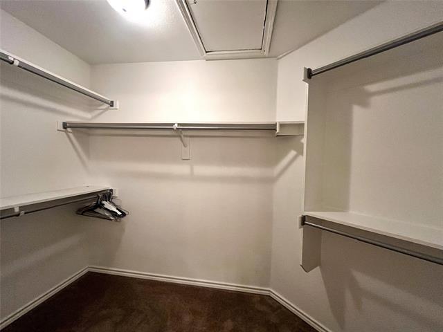 Building Photo - 3259 Wexford Dr