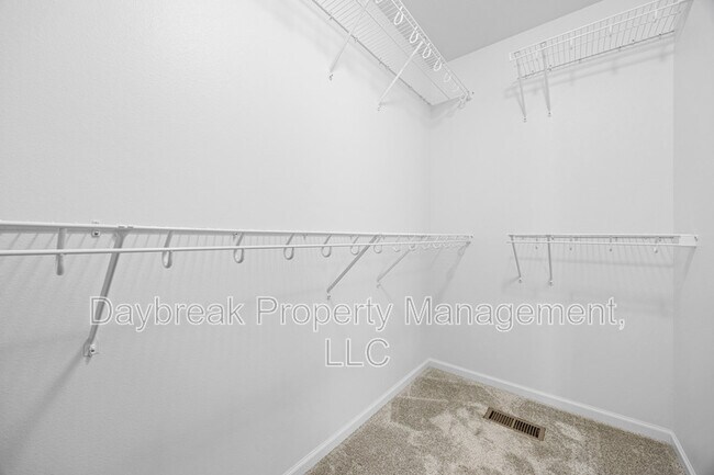 Building Photo - 7909 Lost River Rd