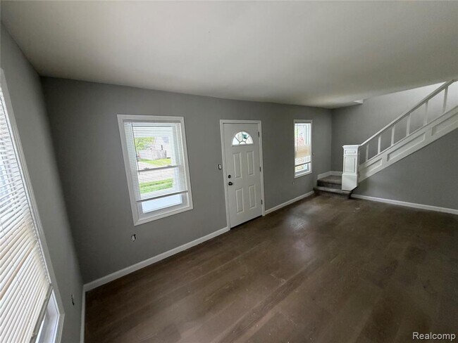 Building Photo - 21631 Colgate St