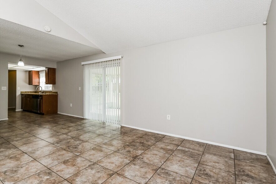 Building Photo - 344 Sand Pine Trail