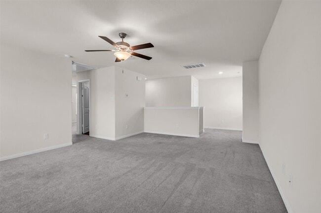 Building Photo - 28130 Aspen Horizon Dr