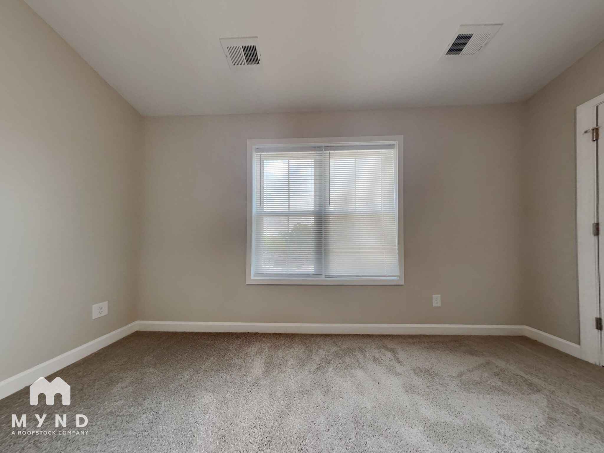 Building Photo - 153 McKinnon Ave NE