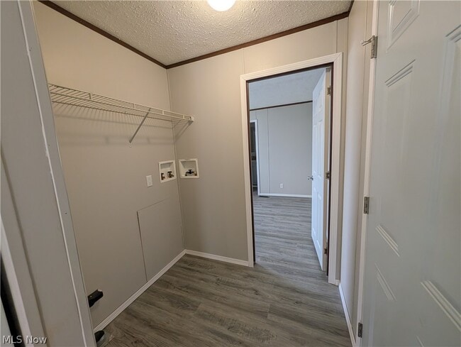 Building Photo - 235 Cedar Brook Dr