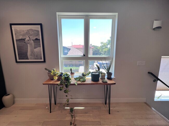 Building Photo - 3278 W Conejos Pl