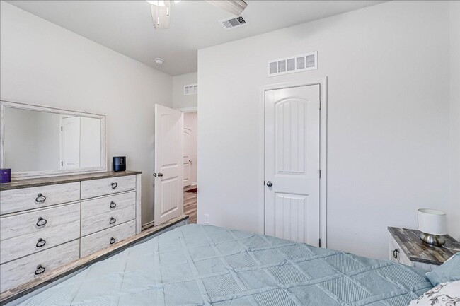 Building Photo - 7938 Fort Griffen Dr