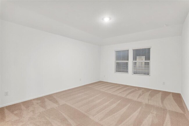Building Photo - 100 Dreyer