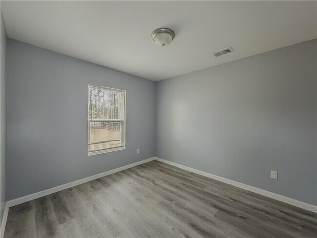 Building Photo - 340 Arthurs Ln