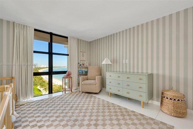 Building Photo - 1111 Crandon Blvd