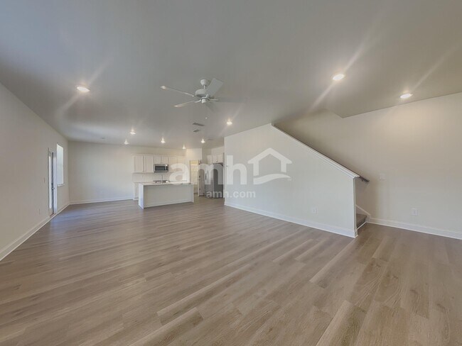 Building Photo - 3524 Shane Hill Rd SW