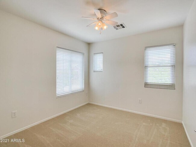 Building Photo - 34901 N 30th Dr