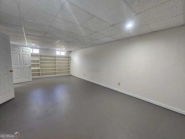 Building Photo - 150 Jefferson Blvd