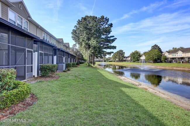 Building Photo - 7518 Red Crane Ln