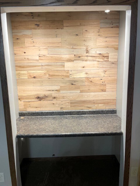 Building Photo - 9901 Runnymeade Ln