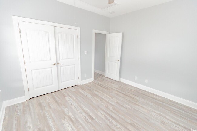 Building Photo - 1309 Painted Tree Ln