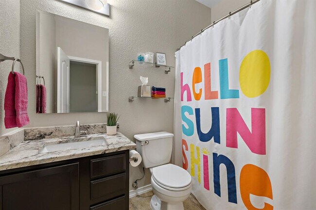 Building Photo - 408 Tyree Rd