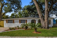 Building Photo - 335 Bonnlyn Dr