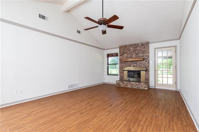 Building Photo - 6929 Briardale Dr