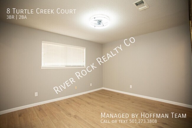 Building Photo - 8 Turtle Creek Ct