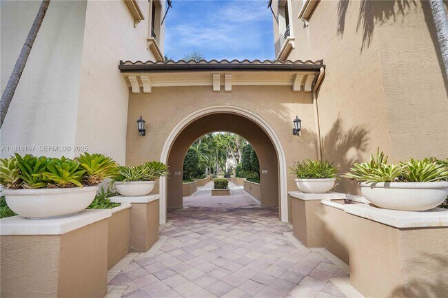 Building Photo - 2900 NW 125th Ave