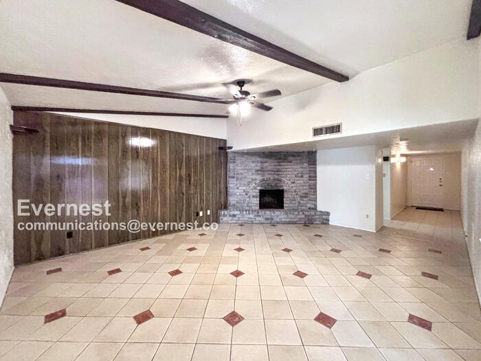 Building Photo - 5538 W Ridgecreek Dr