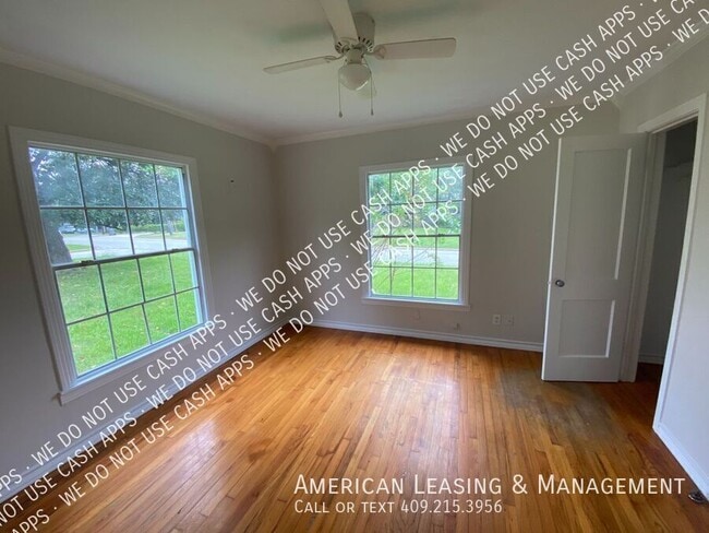 Building Photo - 203 Lee Ln