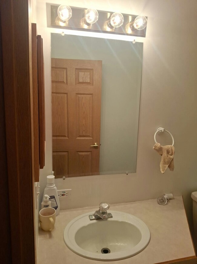 Building Photo - 602 Saunders Rd