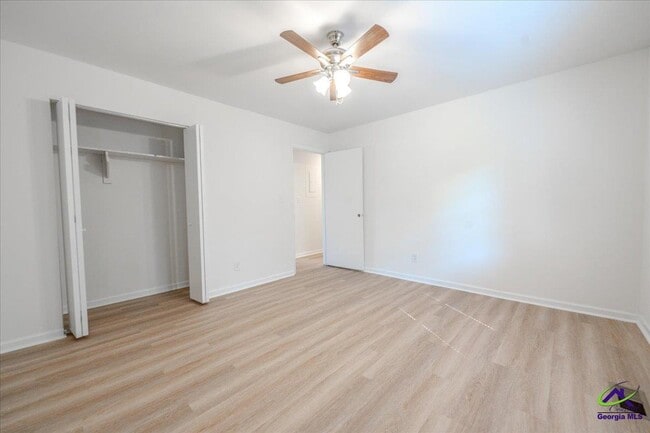 Building Photo - 805 Coventry Cir