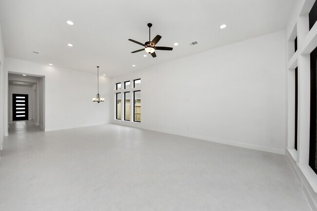 Building Photo - 8706 Incandesce Rise Dr