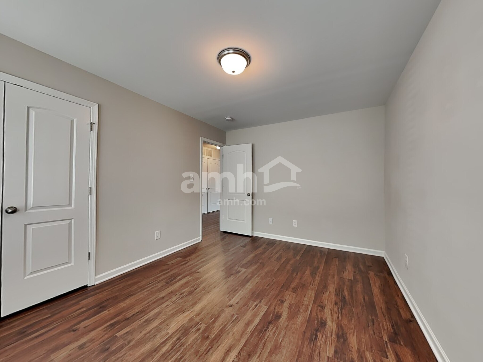 Building Photo - 2221 Wise Owl Dr