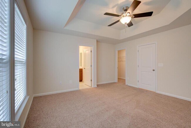 Building Photo - 135 Biscane Ct